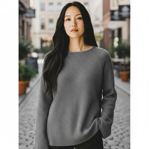 Express Sweater Womens XS‎ Gray Long Sleeve Knit Pullover Lightweight Slit Hem